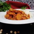 Mijoté de pois chiches aux carottes chorizo et pulpe de tomate