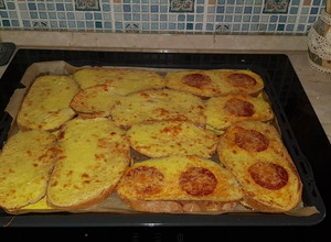 Isteni finom melegszendvics recept fotója