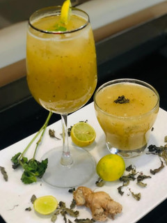 A picture of Ginger juice.