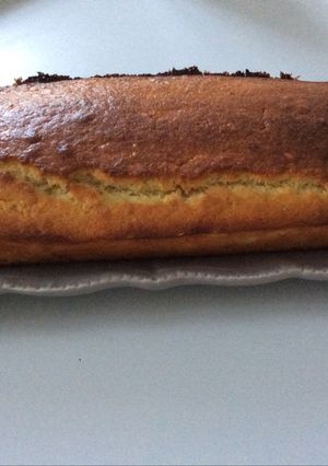 Une photo de Cake citron, rhum, graines de lin