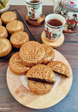 Foto resep Classic Baked Mooncake (Halal)