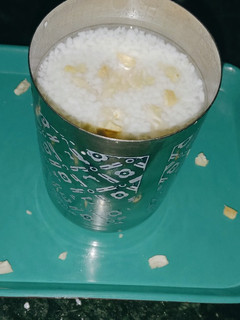 दही के मीठी लस्सी (dahi ki meethi lassi recipe in Hindi) रेसिपी मुख्य फोटो