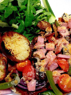 A picture of Pizza Flavor – Egg Base (+ accompaniments).
