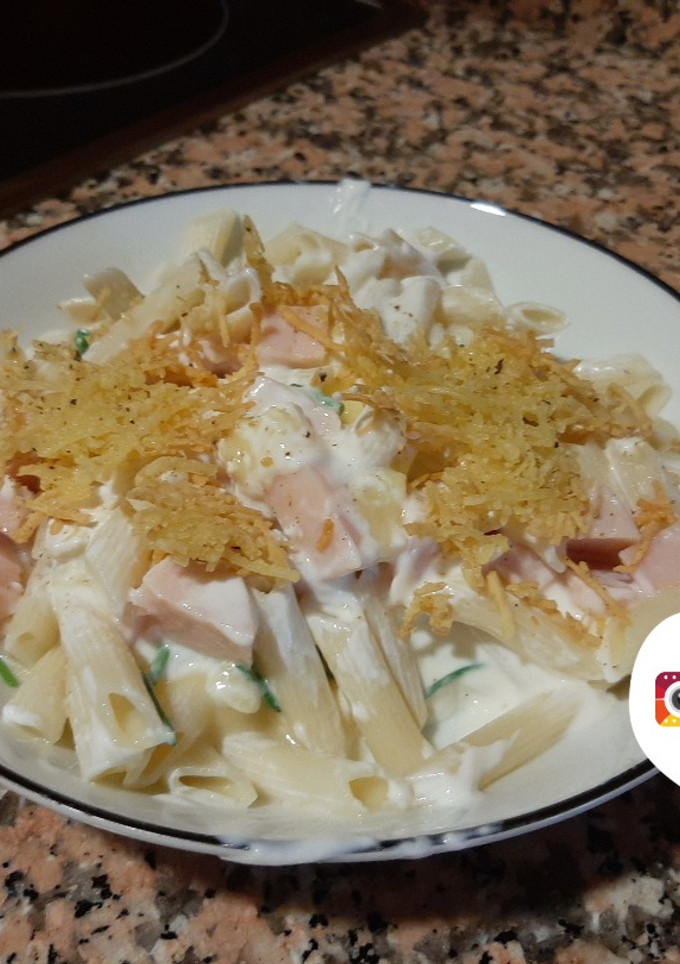 Una foto de Macarrones con Pavo y Queso