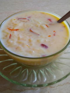 કેસર મલાઈ ખીર (Kesar Malai Kheer Recipe In Gujarati) રેસીપી મુખ્ય ફોટો