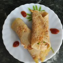 A picture of Suji Potato roll Wraps and rolls.