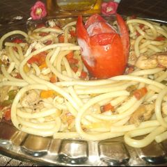 Chicken tomatoes pasta A picture of Chicken tomatoes pasta.