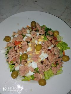 صورة لوصفة سلاطة منوعة صحية 🍅🥒🥬🥕