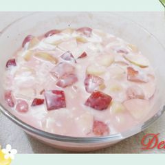 A picture of Fruit cream.