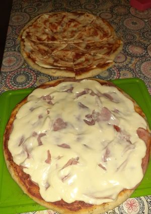 Una foto de Pizzas caseras!