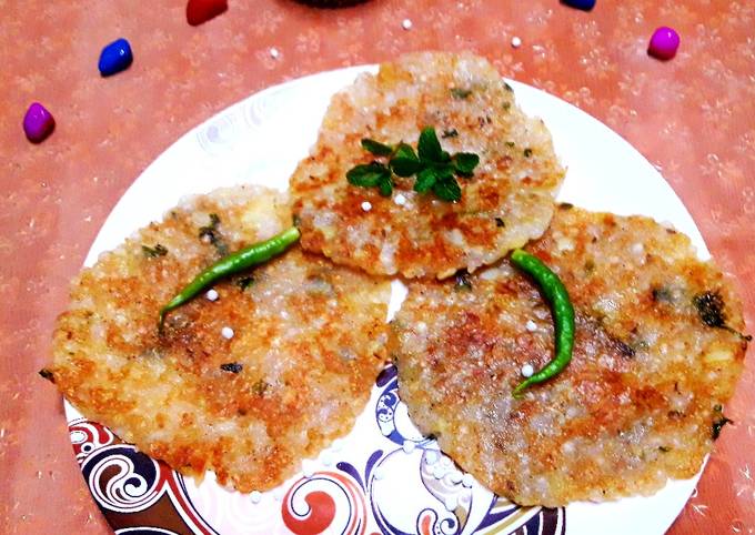 Falahari Thalipeeth