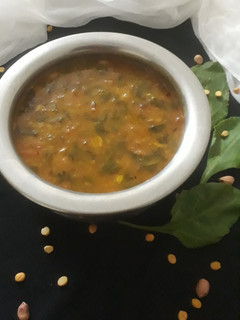 पालक दाल (palak dal recipe in Hindi) रेसिपी मुख्य फोटो