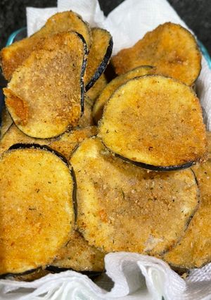 Una foto de 😋BERENJENAS CAPEADAS SÚPER EASY!!!🤤😋