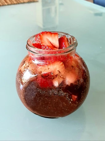 Easy Way Make Chia pudding: Strawberries &amp; chocolate 🍓 the So Delicious Really delicious