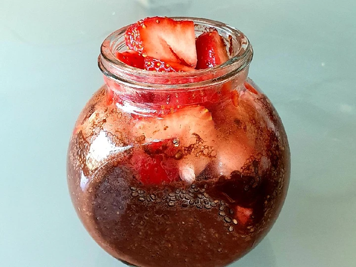 Easy Way Make Chia pudding: Strawberries &amp;amp; chocolate 🍓 the So Delicious Really delicious