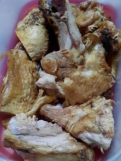 Una foto de Aprovechando pollo asado ahumado
