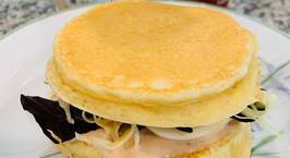 Hình ảnh món Pancake kẹp trứng luộc