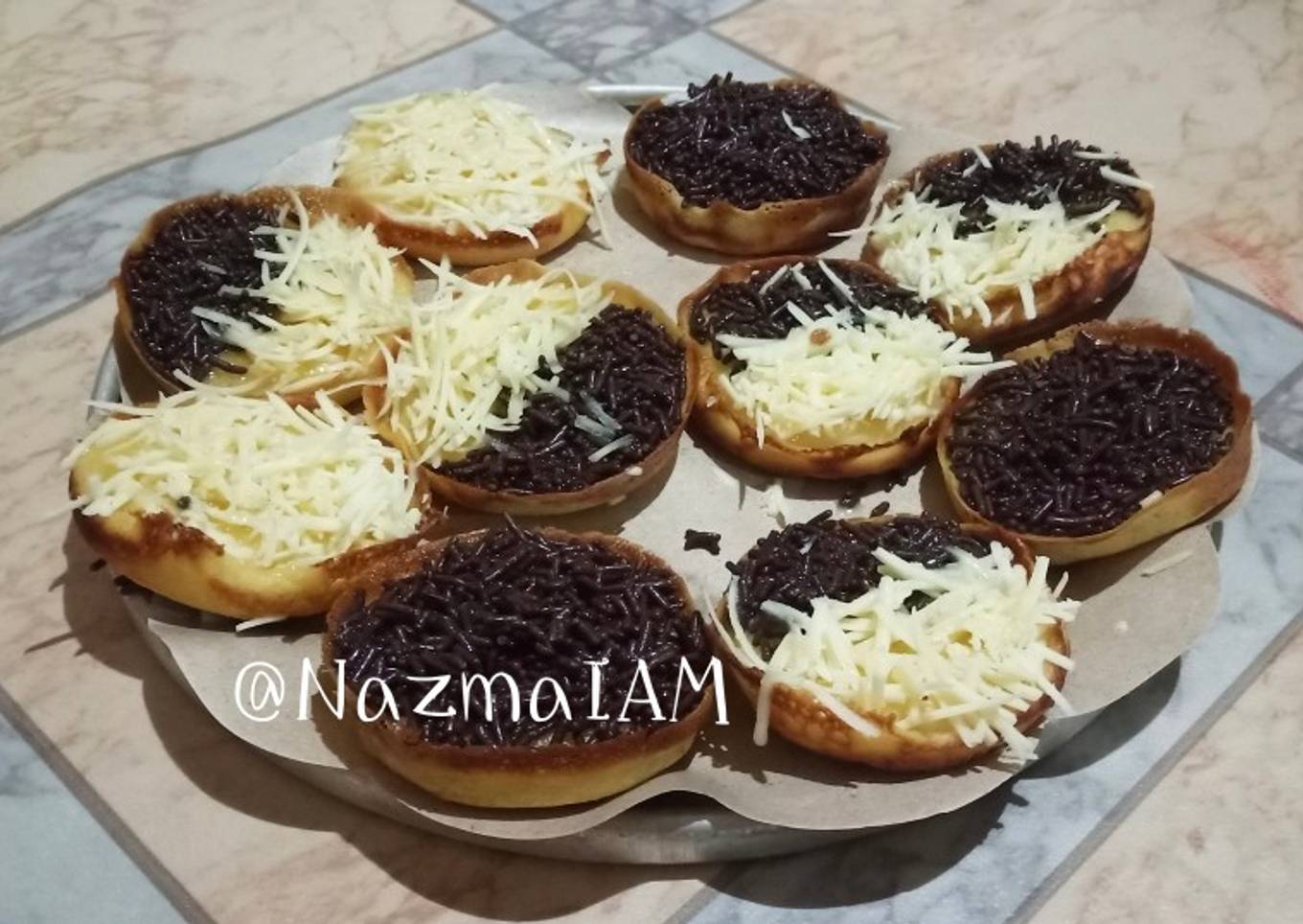 Martabak Manis Mini (3M)