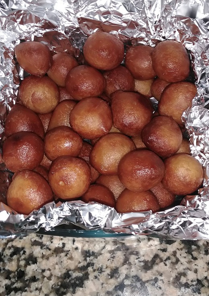 A picture of Puff-puff.