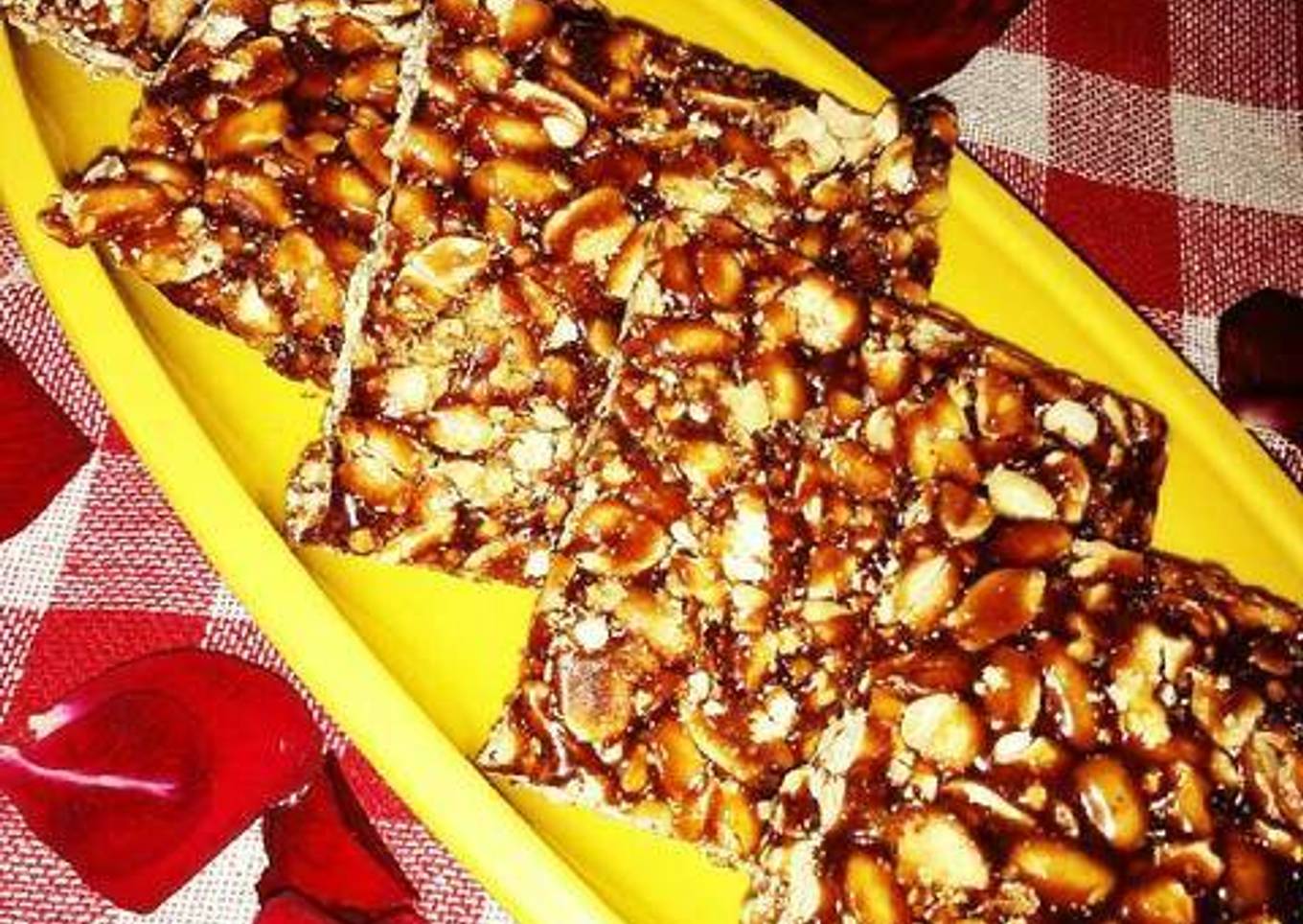 Peanut chikki