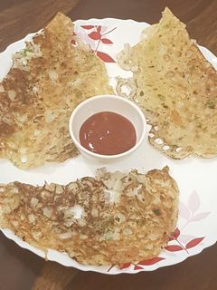 रवा डोसा (rava dosa recipe in marathi) रेसिपी चे मुख्य फोटो