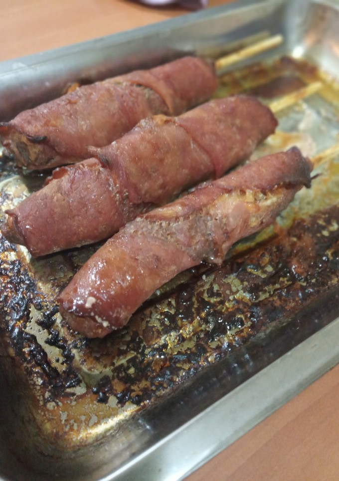 Una foto de Hamburguesa en palitos 🤭🤭🤭, no sabía cómo nombrarla