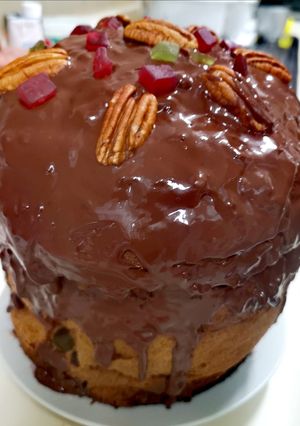 Una foto de Panetón relleno de helado