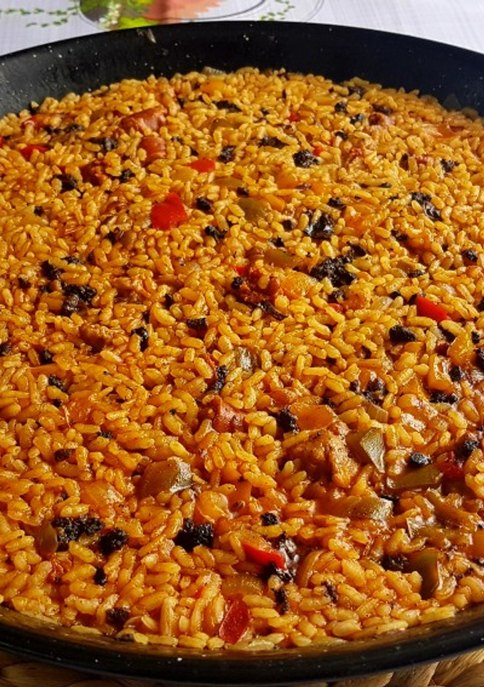 Una foto de Arroz de matanza