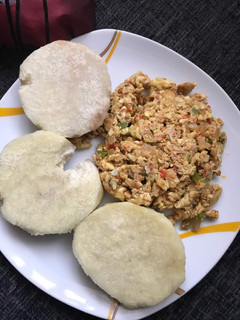 A picture of Yam and Egg Scrambled Sauce.