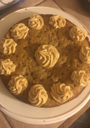 A picture of Peanut butter frosting.