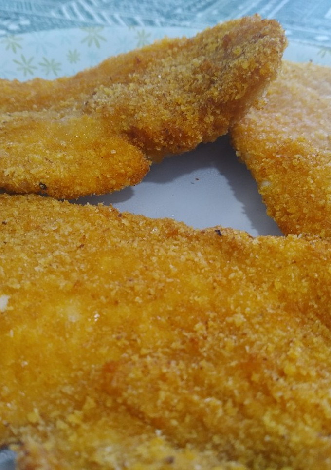 Una foto de Pollo "empanado" en harina de almendra