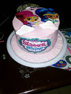 A picture of Strawberry cake.