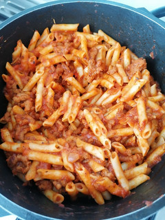 Una foto de Macarrones con carne picada