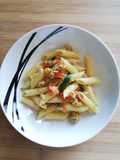 Penne con tonno, capperi e curcuma 🐟🧡