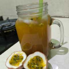 445. Es teh markisa madu রেসিপির প্রধান ছবি