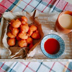 A picture of #SIS#Punugulu or Punukkalu-street food from AndhraPradesh.