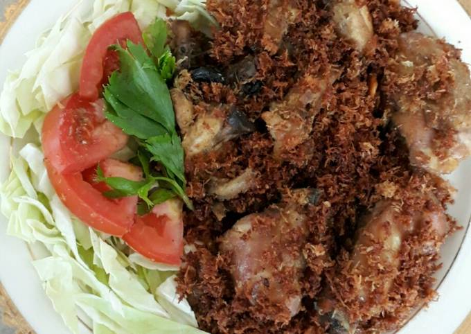 Ayam Goreng Serundeng