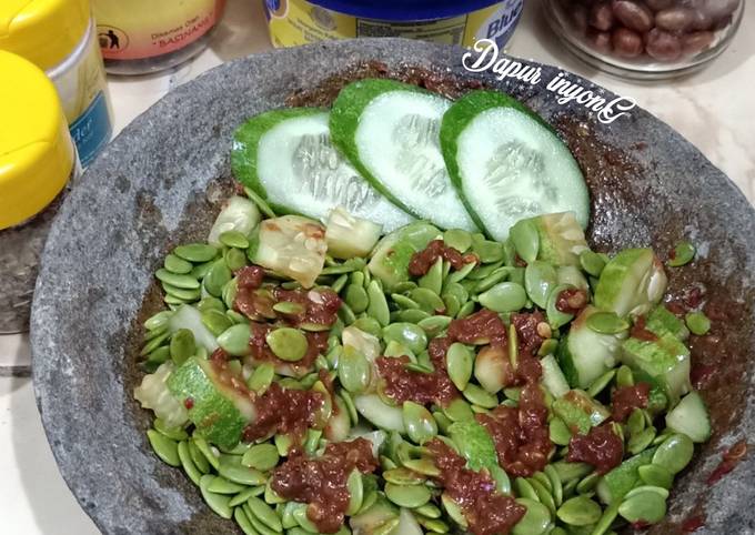 Resep Sambal Mlanding (Petai Cina) Resep Sambal Mlanding (Petai Cina)