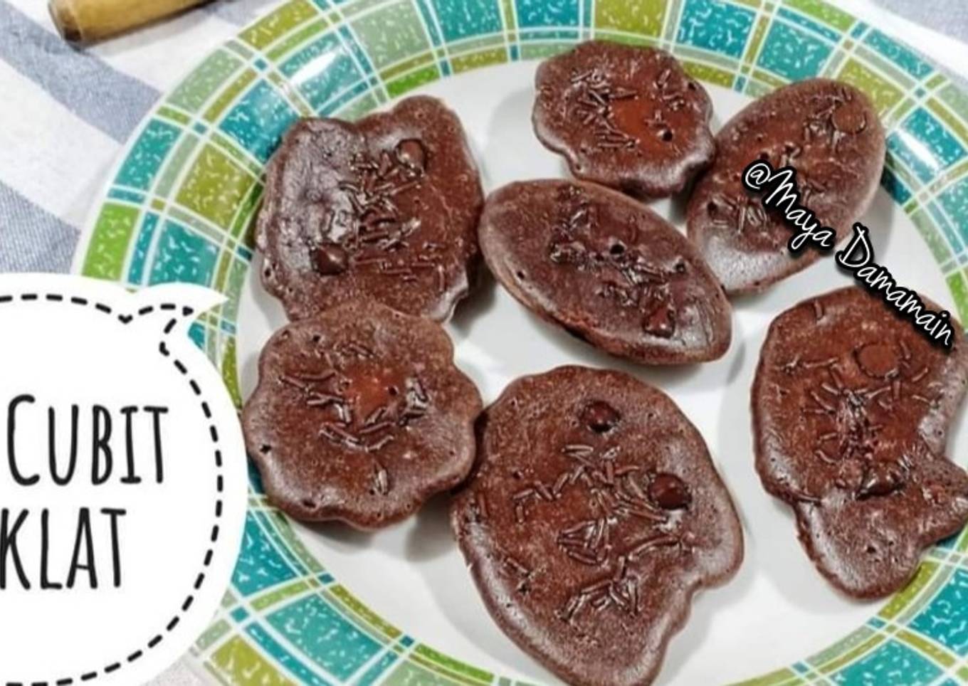 Kue cubit coklat