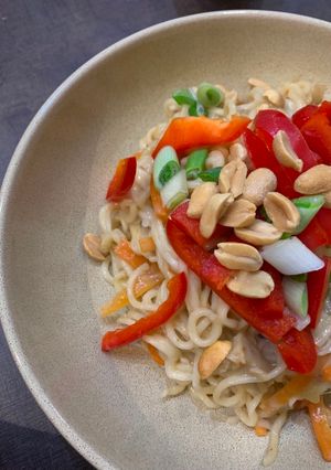 Mogyorós pirított tészta recept fotója