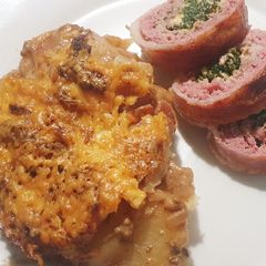 A picture of Cheesy Potato Bake with Onion.