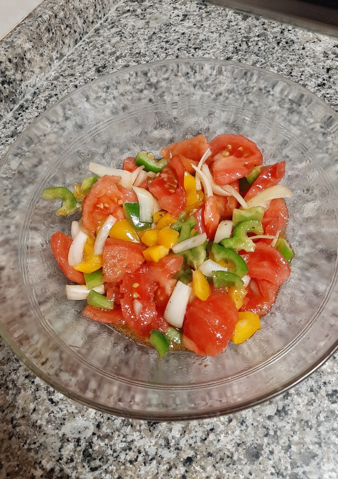 Una foto de Picadillo de tomate veraniego