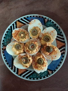 Una foto de Huevos rellenos