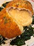 Frango panado recheado com queijo