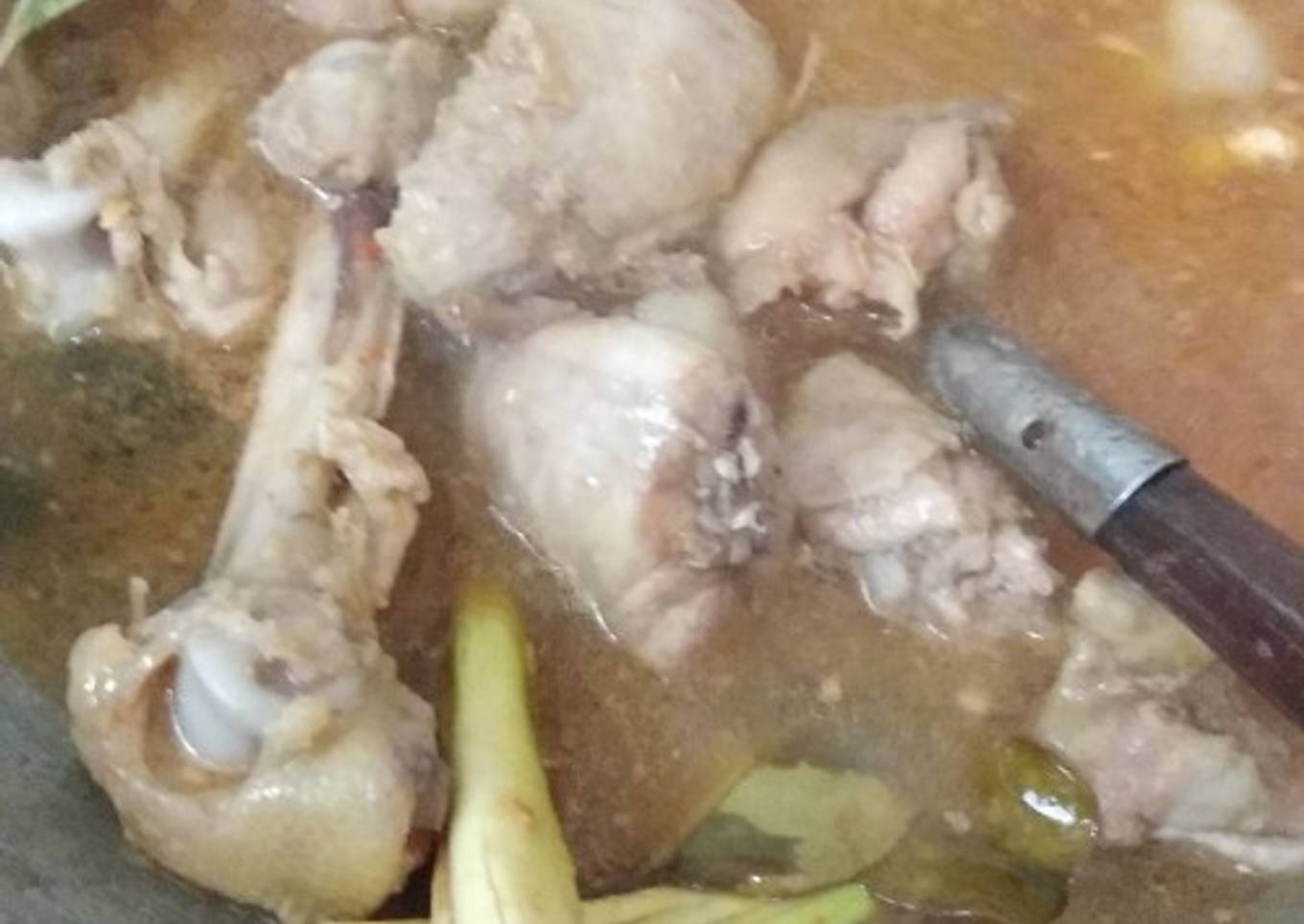 Sop ayam lek min