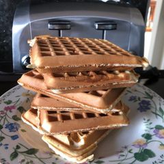 A picture of Waffle for toast using.