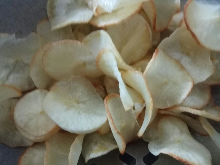 Langkah Gampang Menyiapkan Resep Keripik singkong original yang Sempurna Anti Ribet, Lezat
