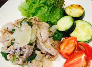 Hình của món Thịt Heo Xào Gừng Kiểu Nhật.