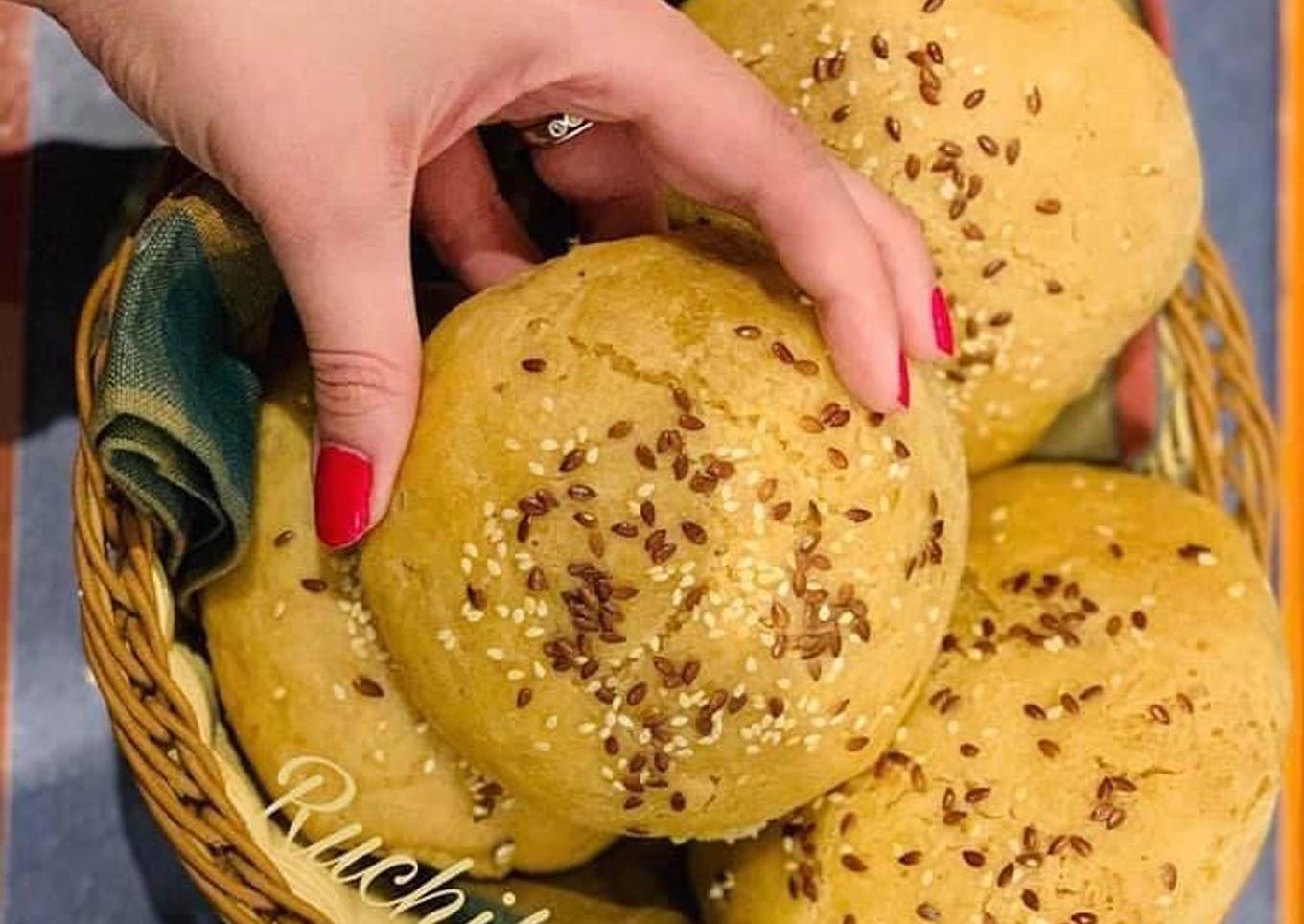 Wheat flour burger buns