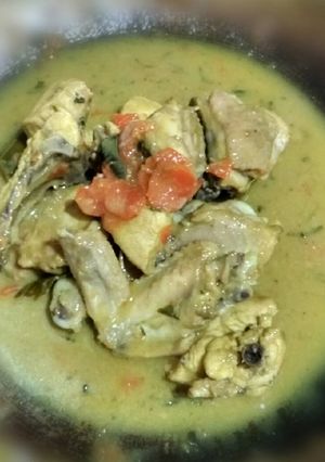 Foto resep Ayam Masak Kuning